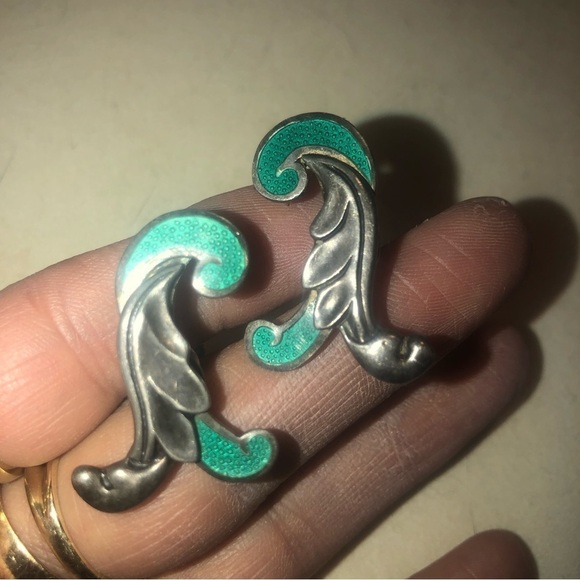 vtg Margot De Taxco Sterling Green Enamel Screw Clip On Earrings 1.2” - Picture 4 of 6